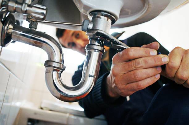 Best Clogged Drain Plumber  in Su Oswego, NY